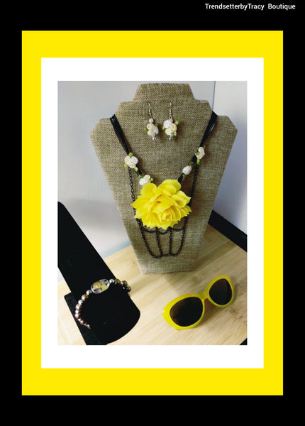 Trendy Yellow Floral Necklace Set.