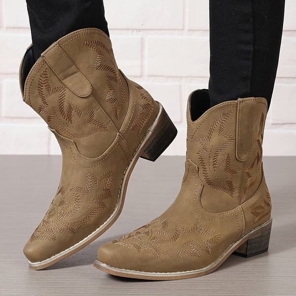 Trendy Cowgirl Floral Mid Heel Boots