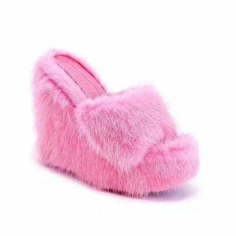 Trendy Plush Wedge  High-heeled Furry Slippers