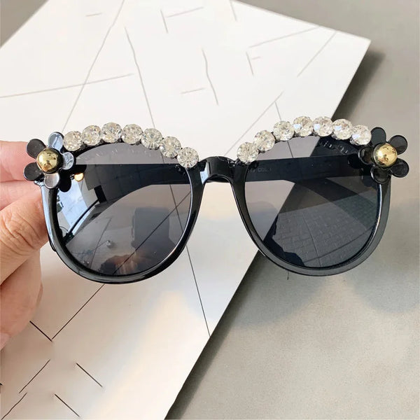 Charming Flower Fashion Cat Eye Sunglasses Women Oculos Vintage Cat Eyes Glasses Brand Designer Men Eyeglasses Shades UV400 O259