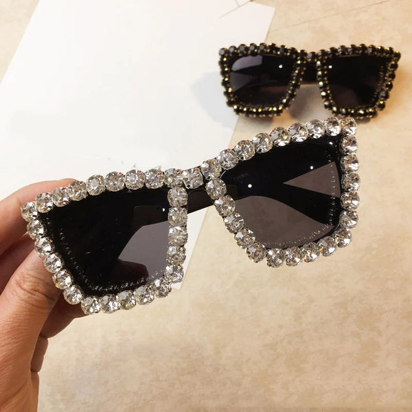 Charming Flower Fashion Cat Eye Sunglasses Women Oculos Vintage Cat Eyes Glasses Brand Designer Men Eyeglasses Shades UV400 O259