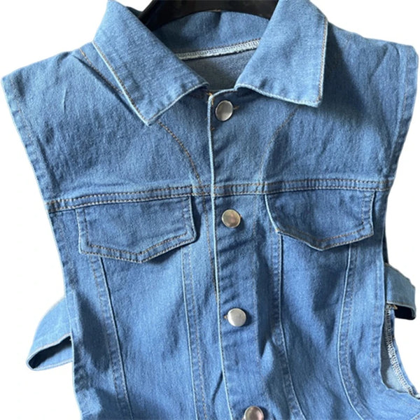 Trendy Sleeveless Light Blue Denim Jumpsuit