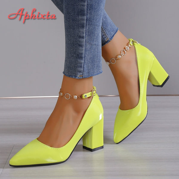Trendy Pointed Toe Mary Jane Pearl Chain Heel Shoes