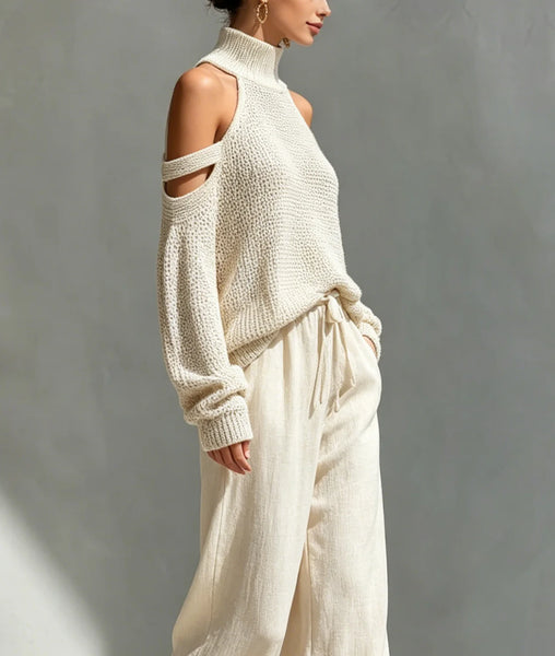 New stylish versatile women's off-shoulder turtleneck top!! Suitable for office outfits, spring and autumn trendy looks, commuting, business trips and vacations (pants not included)