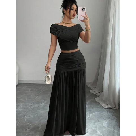 Trendy Pleated Skirt With Off The Shoulder Hollow Out Top
