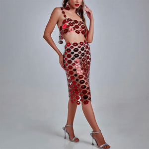 Trendy  Sequins Red Lips Crop Top And Skirt Set