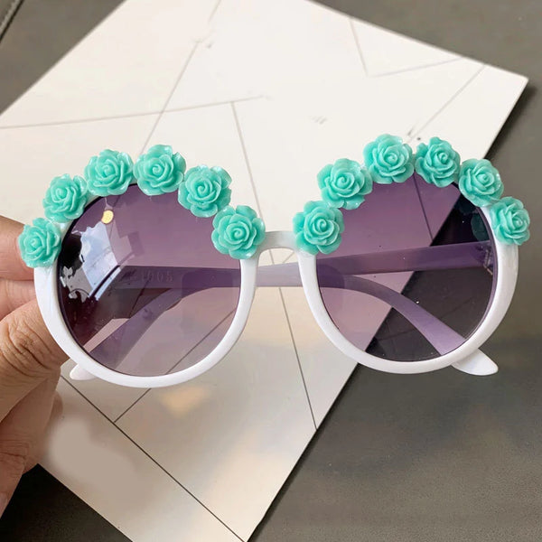 Charming Flower Fashion Cat Eye Sunglasses Women Oculos Vintage Cat Eyes Glasses Brand Designer Men Eyeglasses Shades UV400 O259