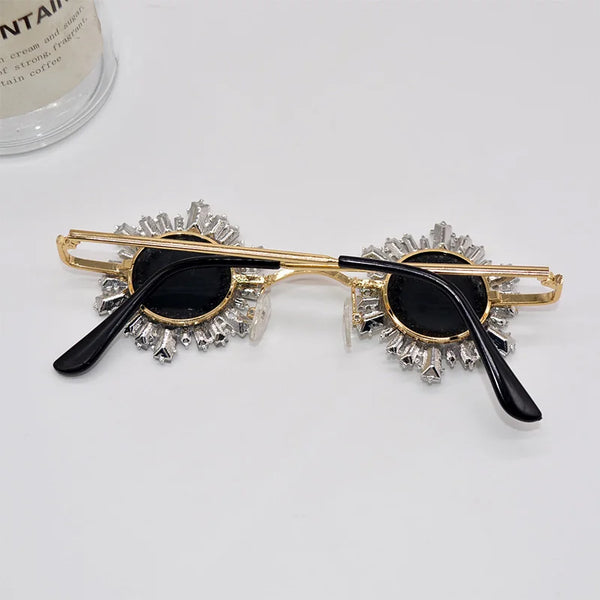 Trendy Retro Rhinestone Sun Embezzled Sunglasses