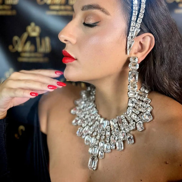 Trendy Bedazzled Jewel Geometric Necklace