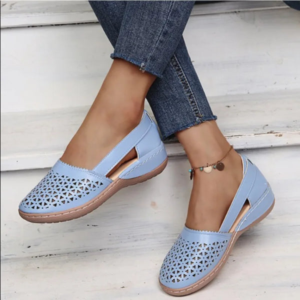 Trendy Leather Retro Non Slip Sole andals