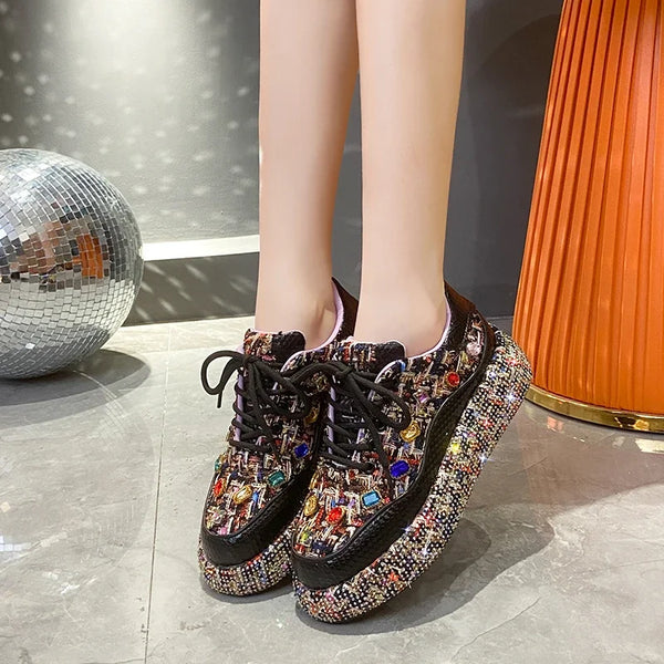 Women's Bead Decoration Luxury Platform Sneakers Diamond Shining Crystal Sports Shoes Designer Shoes Trendy Casual Flat Shoes