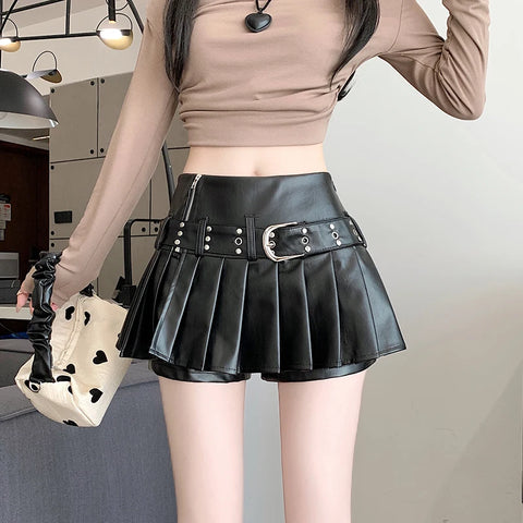 Trendy Gothic Style Pleated Black Leather Mini Skirt