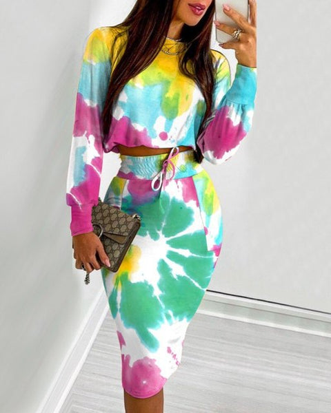 Trendy Two Piece Cropped Blouse and High Waist Skirt Set