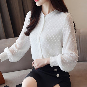 Trendy Lace White / Black Casual Blouse